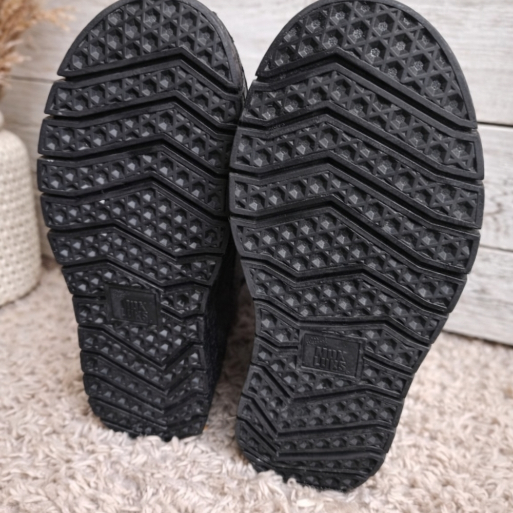 Muk Luks Tall Knit Winter Boots Black Gray Size 7 Cozy Warm Boots - Picture 4 of 4